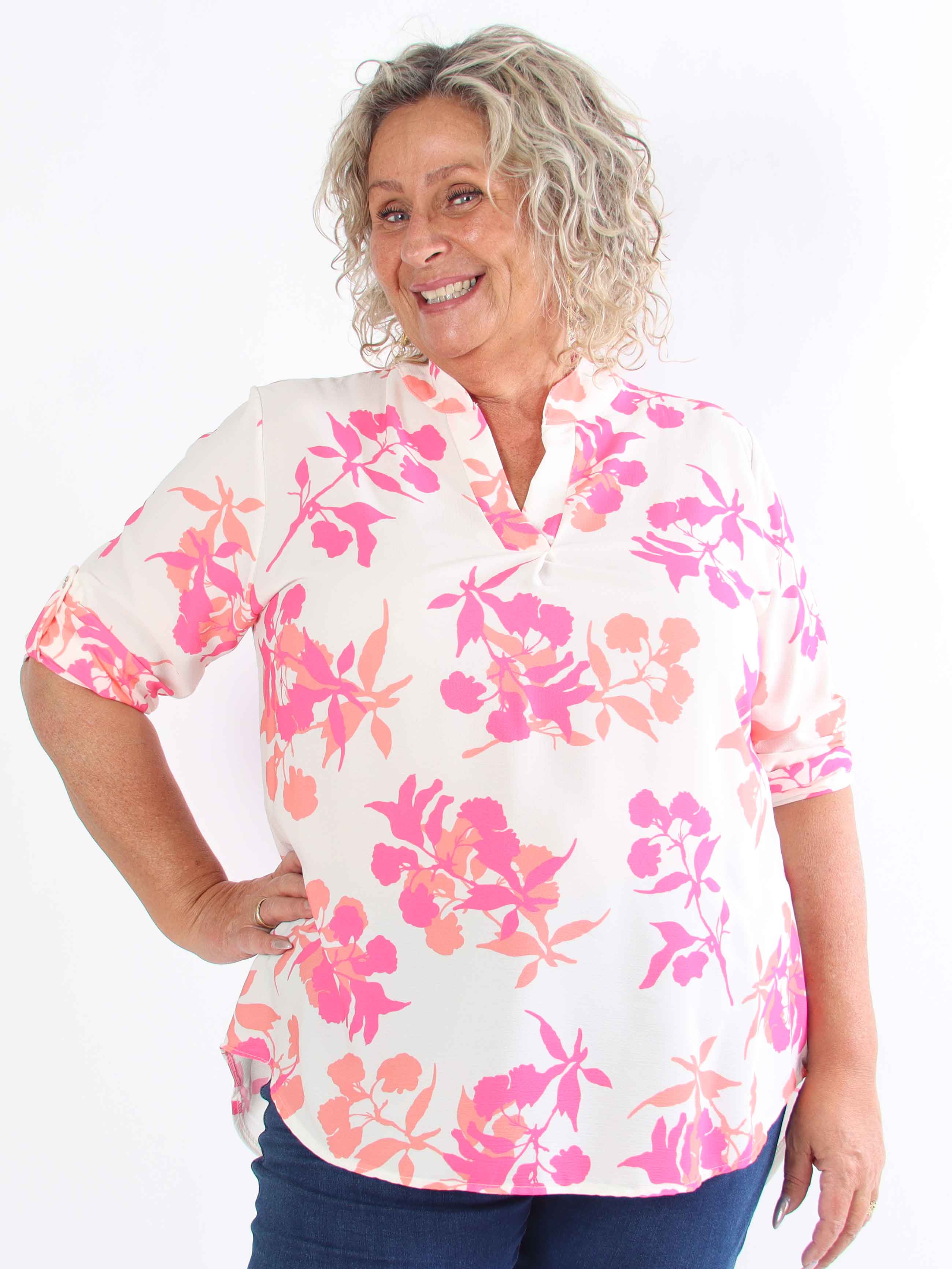 Vanesa Leaf - Lätt plus size-tunika i viskos med bladmotiv